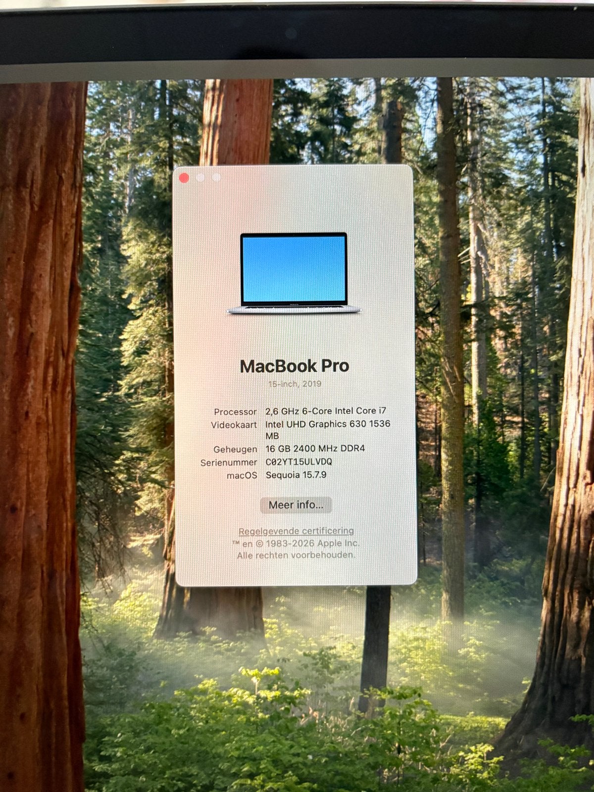 Foto 3 van Macbook Pro 15-inch nwe batterij 16GB RAM en 500GB SSD 2019