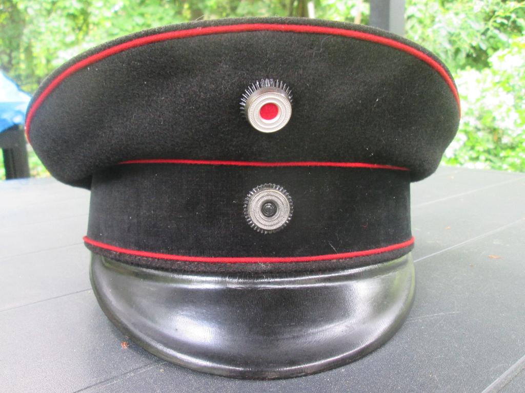 Duitse zwarte uitgaans pet rode bies artillerie 1900/ 1920., Verzamelen, Militaria | Algemeen, Ophalen of Verzenden, Landmacht