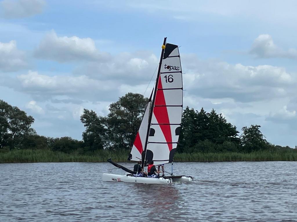 Topaz 16 catamaran - Zo goed als nieuw!, Ophalen, Zo goed als nieuw
