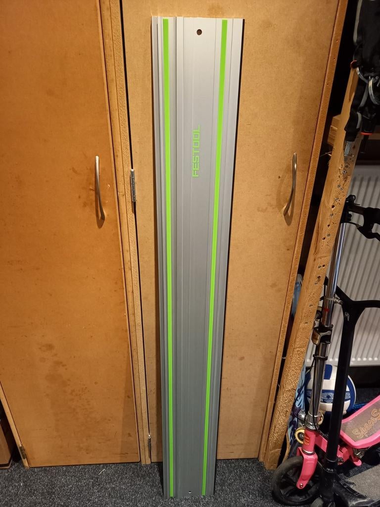 Geleider voor invalzaag 1400mm lang, Doe-het-zelf en Verbouw, Ophalen of Verzenden, Nieuw