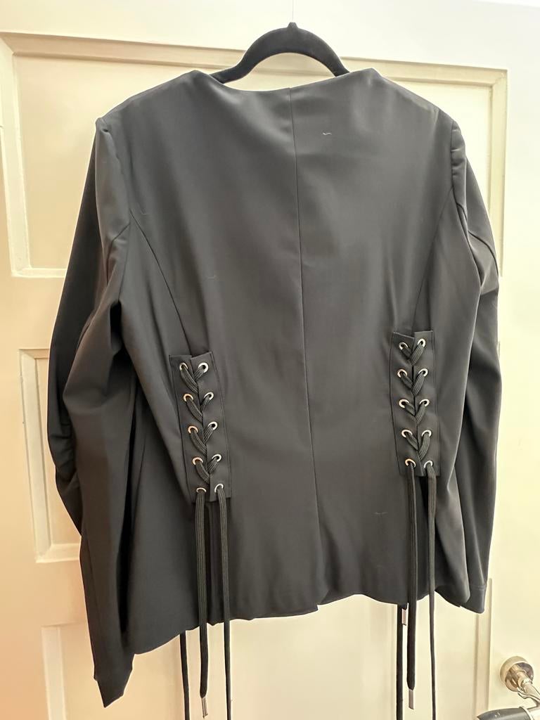Mooi zwart jasje van Jane Lushka, Kleding | Dames, Jasjes, Kostuums en Pakken, Gedragen, Jasje, Zwart, Ophalen of Verzenden