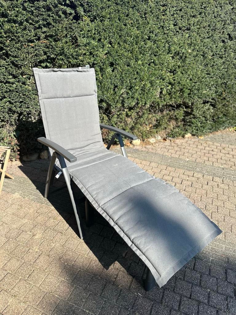 Kwantum tuinstoelkussens - Comfortabel en stijlvol, Verzenden, Gebruikt, Overige materialen