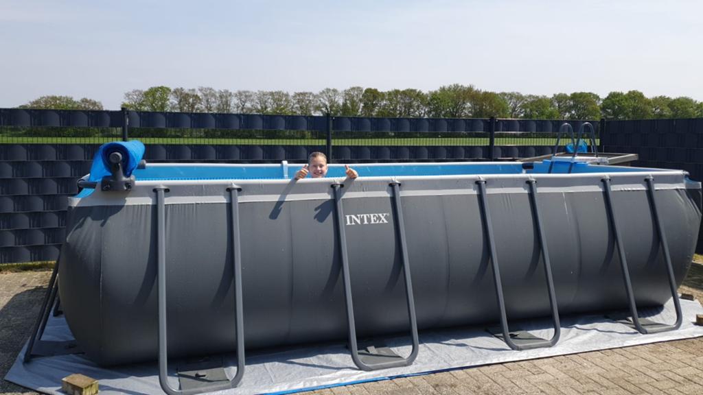 Intex Ultra XTR Frame zwembad - 549 x 274 x 132 cm, 200 tot 300 cm, Rechthoekig, Ophalen, 120 cm of meer