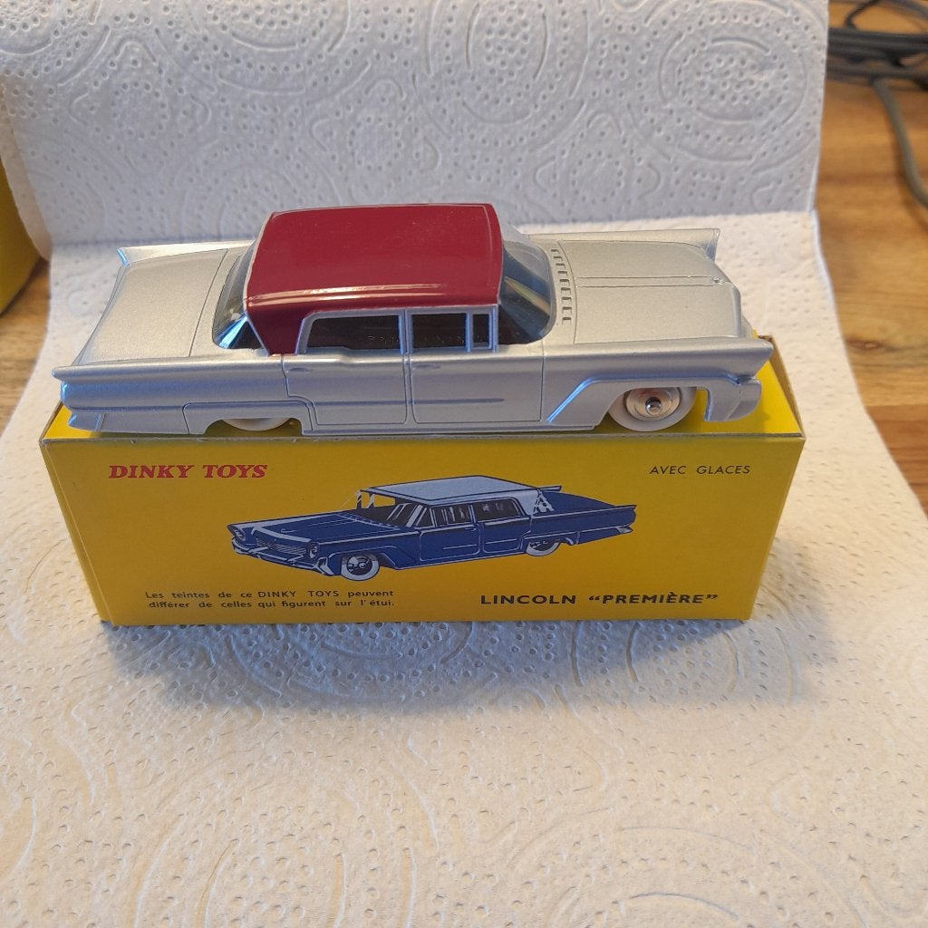 ATLAS Dinky Toys. Lincoln Premiere, Ophalen of Verzenden, Nieuw, Auto, Dinky Toys