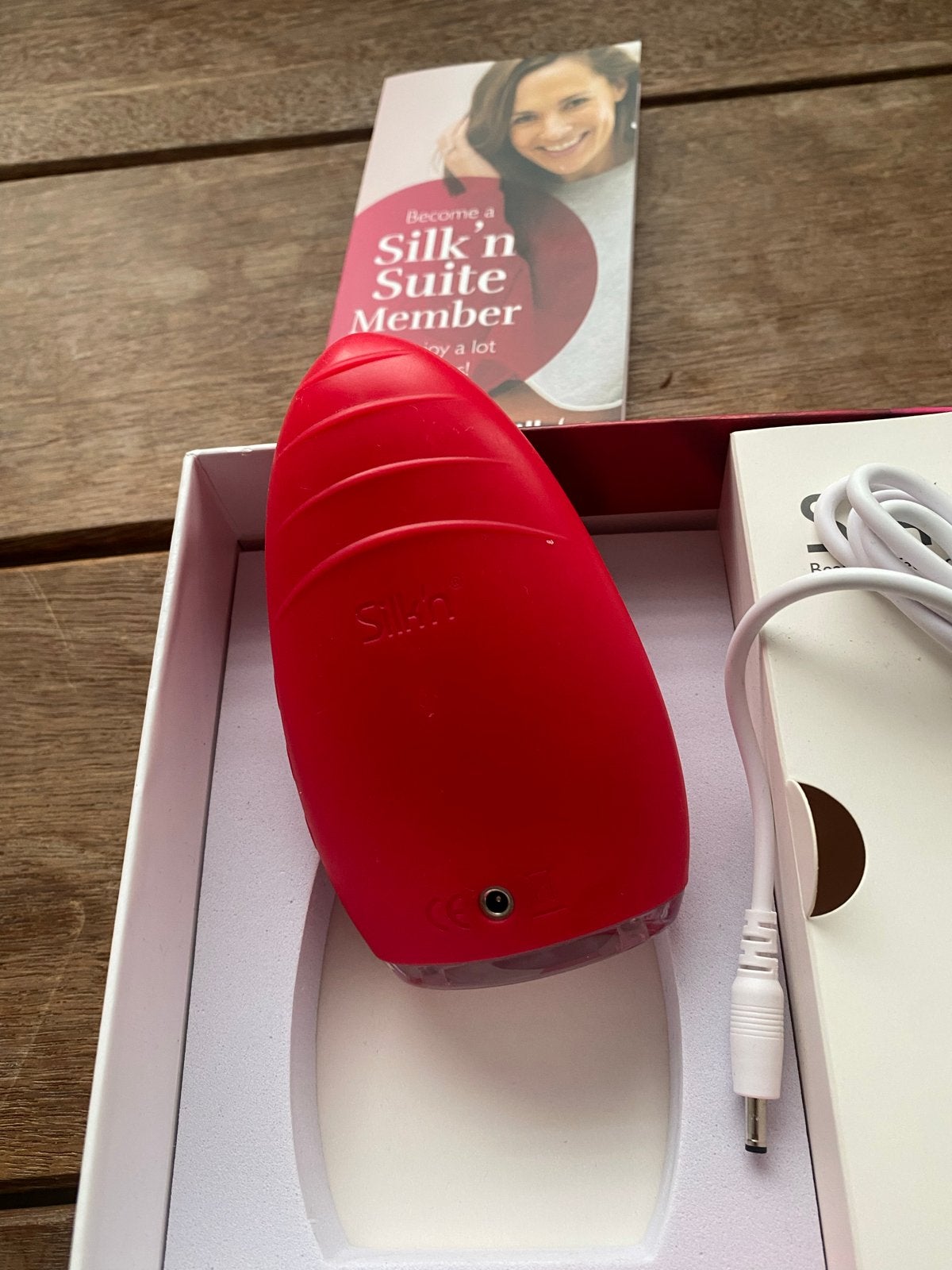 Silk'n Fresh Gezichtsreiniger - Rood, Ophalen of Verzenden, Zo goed als nieuw, Overige typen