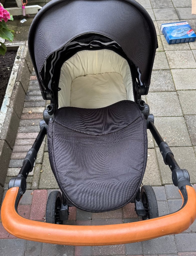 Foto 3 van Kinderwagen