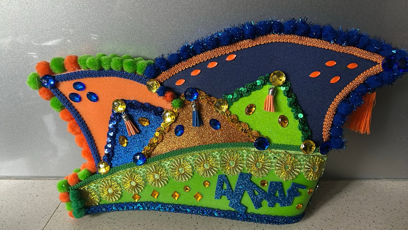 Carnavals steek, Carnaval, Nieuw, Overige maten, Ophalen of Verzenden