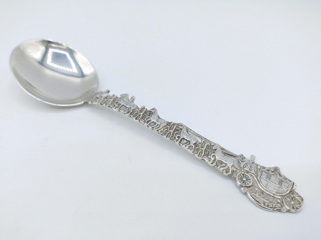 Zilveren gelegenheidslepel, Gouden koets, Fa. Gerritsen, Verzenden, Zilver