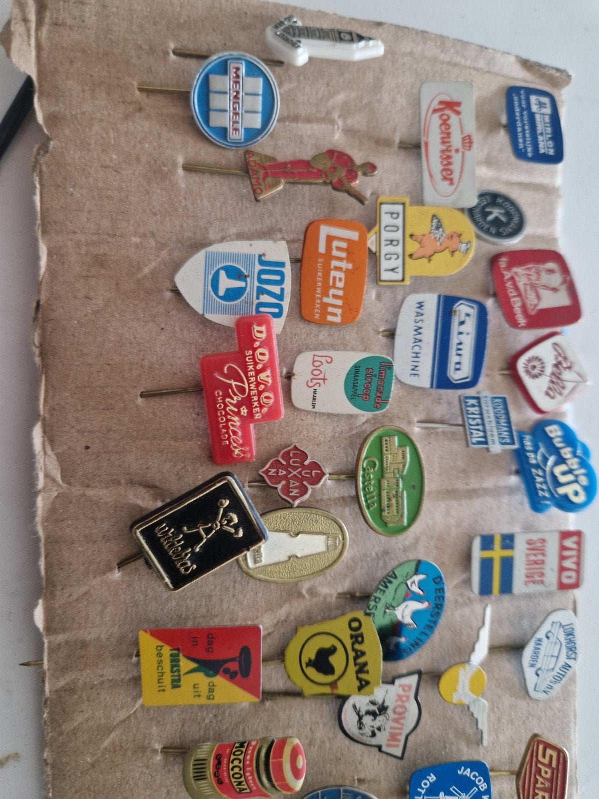 Grote collectie vintage speldjes/pins (ca. 50 stuks), Ophalen of Verzenden, Gebruikt, Overige onderwerpen, Speldje of Pin