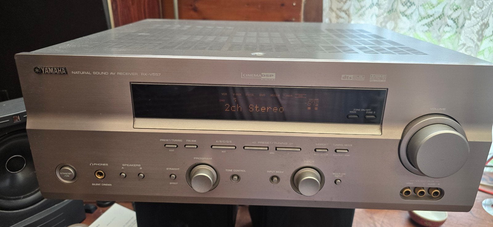 Yamaha RX-V557 Receiver met JBL  afstandsbediening, Yamaha, Ophalen of Verzenden, Zo goed als nieuw, 60 tot 120 watt