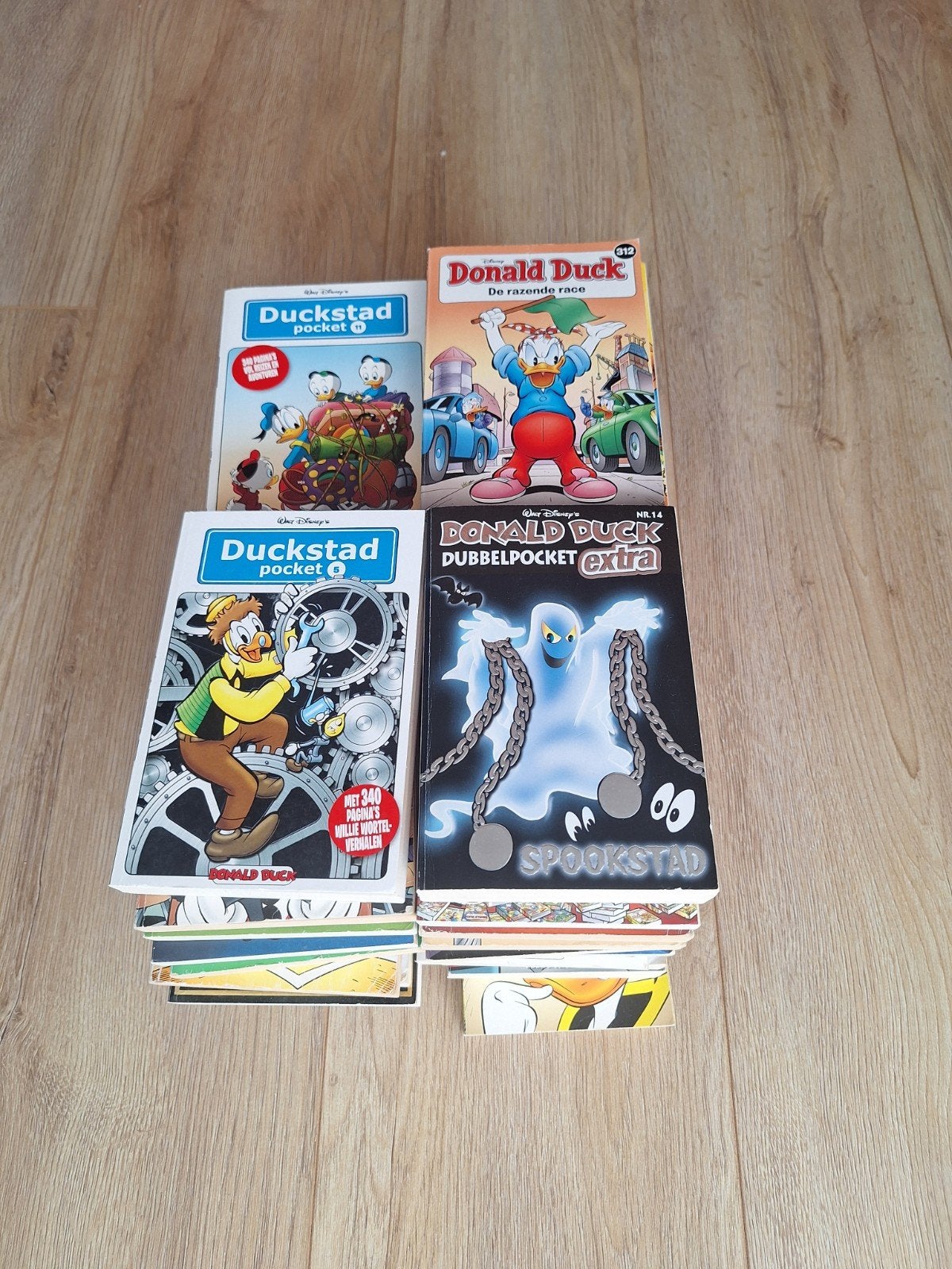 39 Donald Duck pockets - diverse collectie, Meerdere stripboeken, Ophalen of Verzenden, Gelezen