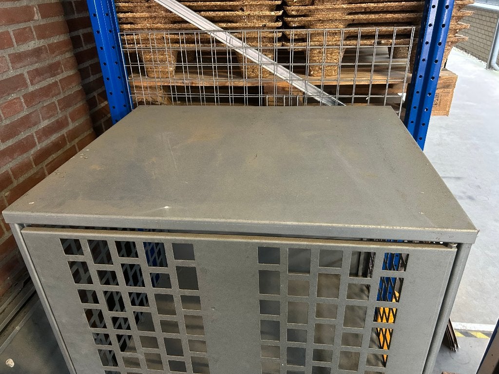 Gaasopslag afsluitbaar, Ophalen, Gebruikt, IJzer