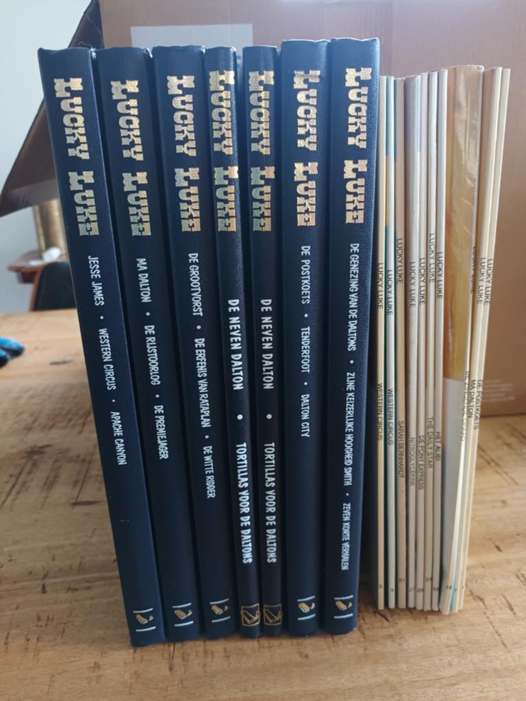 Lucky Luke Collectie - Hardcover & Softcover Stripboeken, Boeken, Stripboeken, Meerdere stripboeken, Ophalen of Verzenden, Gelezen