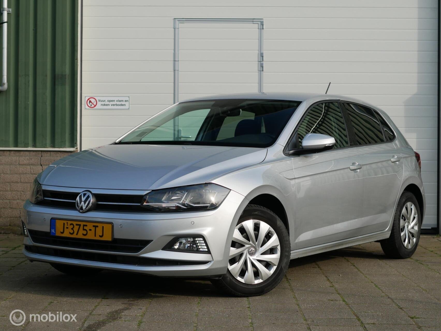 Volkswagen Polo 1.0 TSI Highline|Pdc|Navi|Stoelverw|Camera, Voorwielaandrijving, Stof, Euro 6, 23 km/l