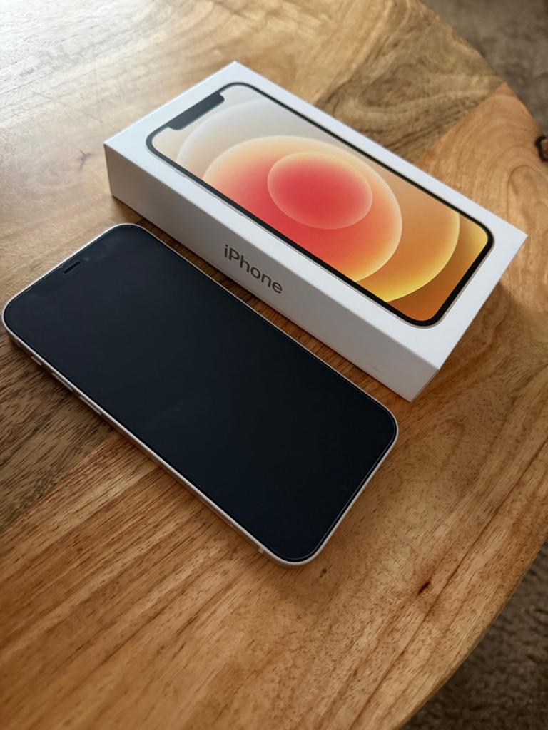 iPhone 12 64GB Wit, Telecommunicatie, Mobiele telefoons | Apple iPhone, Ophalen, Gebruikt, 86 %, Wit
