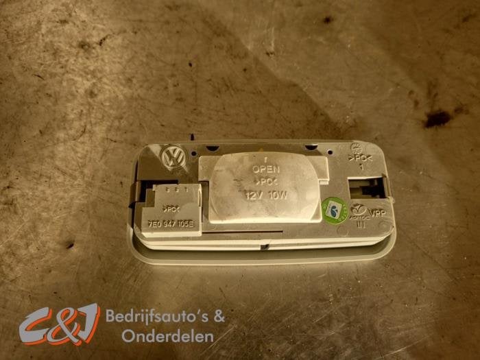 Binnenverlichting achter van een Volkswagen Transporter, Gebruikt, -, Volkswagen, -