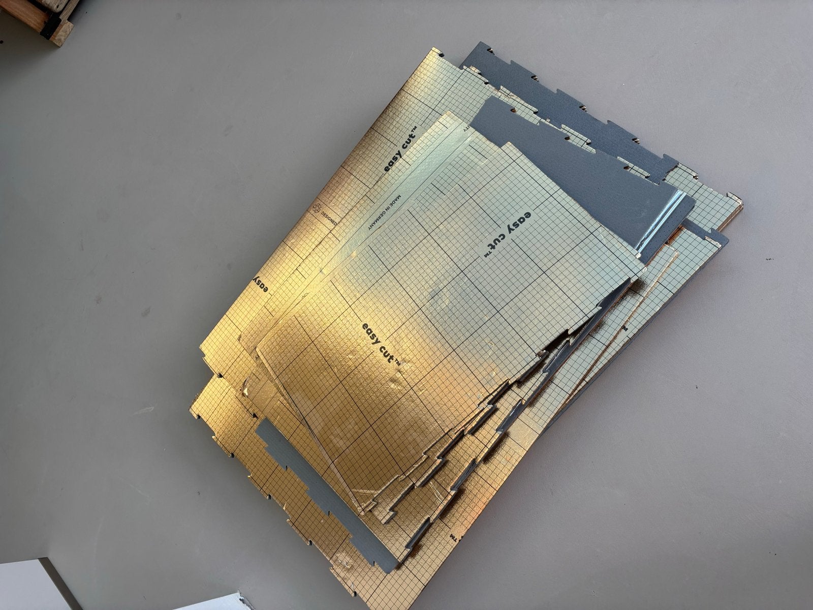 Sencys Laminaat Ondervloer Comfort Gold - 10dB (ca. 7,5 m²), Doe-het-zelf en Verbouw, Ophalen, Kunststof, Gebruikt, 5 tot 10 m²