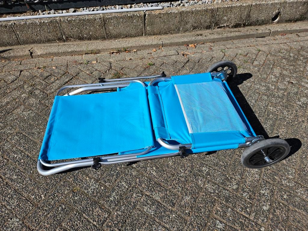 Inklapbare strandstoel met wielen - Blauw, Ophalen, Gebruikt, Overige materialen, Inklapbaar