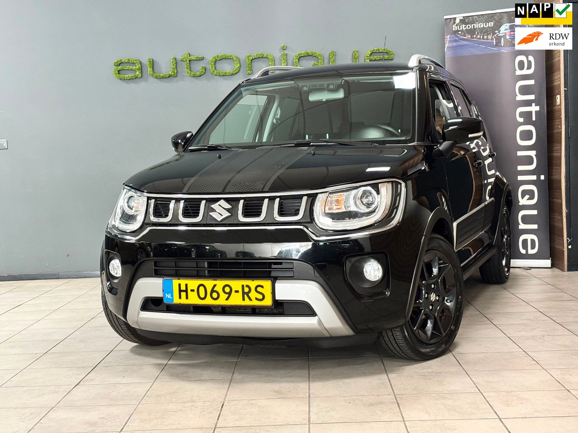 Suzuki Ignis 1.2 Smart Hybrid Style camera/carplay, Auto's, Voorwielaandrijving, Stof, 4 cilinders, Zwart