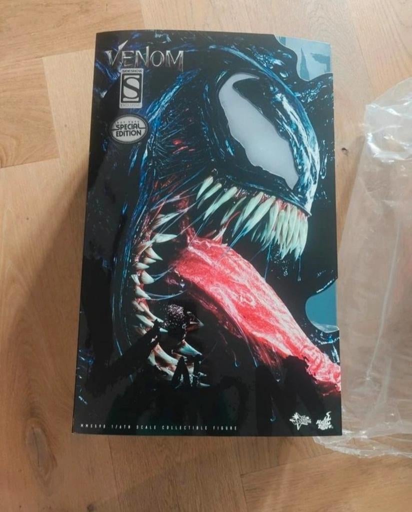 Hot Toys Venom Special Edition MMS590, Ophalen of Verzenden, Zo goed als nieuw