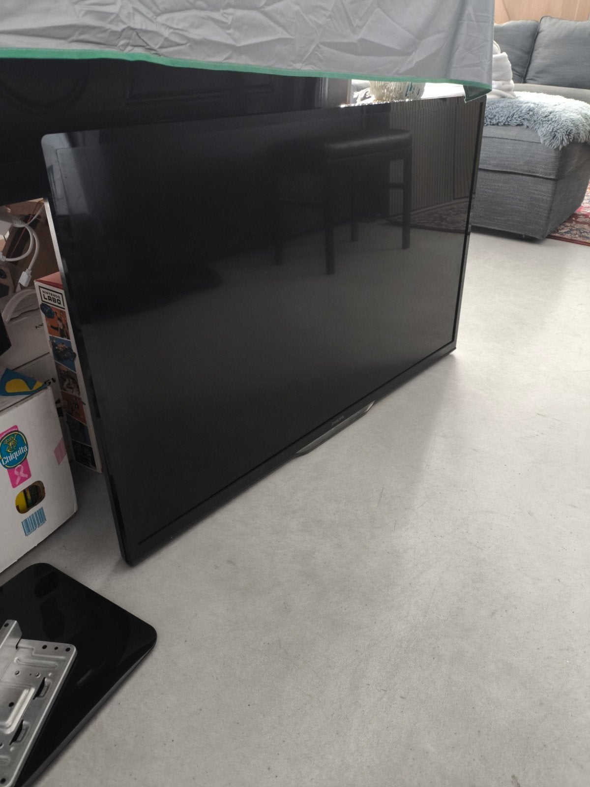 Grote TV zonder onderdelen erin (onderdelen los kopen kan), Audio, Tv en Foto, Ophalen, Philips, LED, 50 Hz