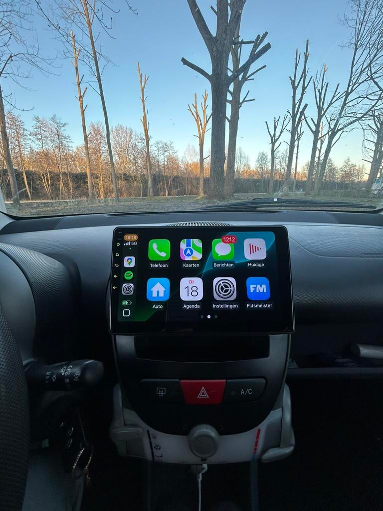 CarPlay |  Autoradio | Toyota aygo, Peugeot 107 & Citroen C1, Auto diversen, Ophalen, Zo goed als nieuw