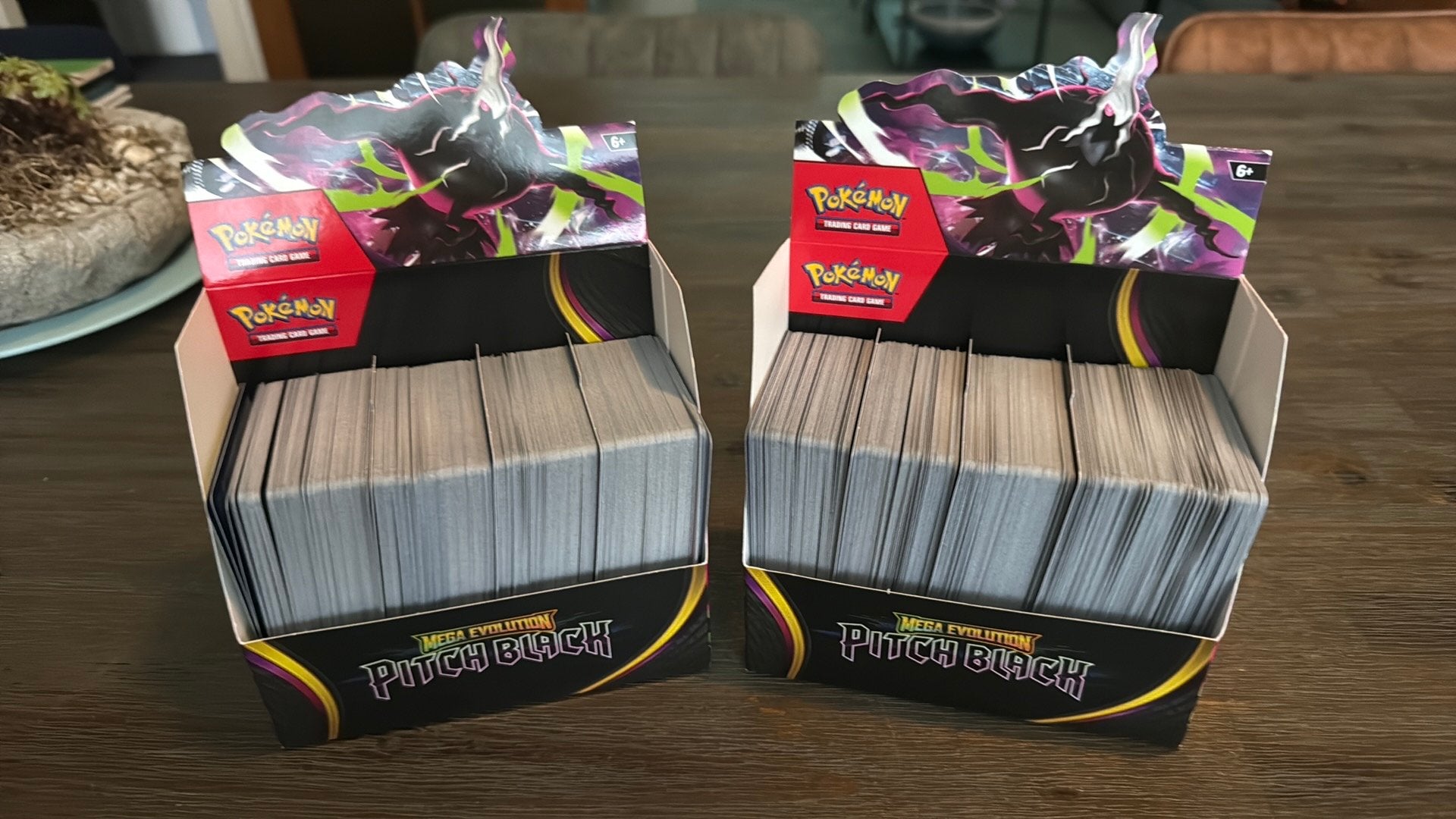 Losse Pokémon kaarten  Pitch Black  mega evolution, Hobby en Vrije tijd, Verzamelkaartspellen | Pokémon, Ophalen of Verzenden