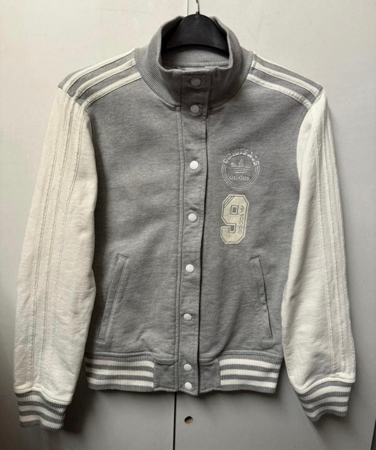 Adidas baseball vest M, Maat 38/40 (M), Adidas, Ophalen of Verzenden, Grijs