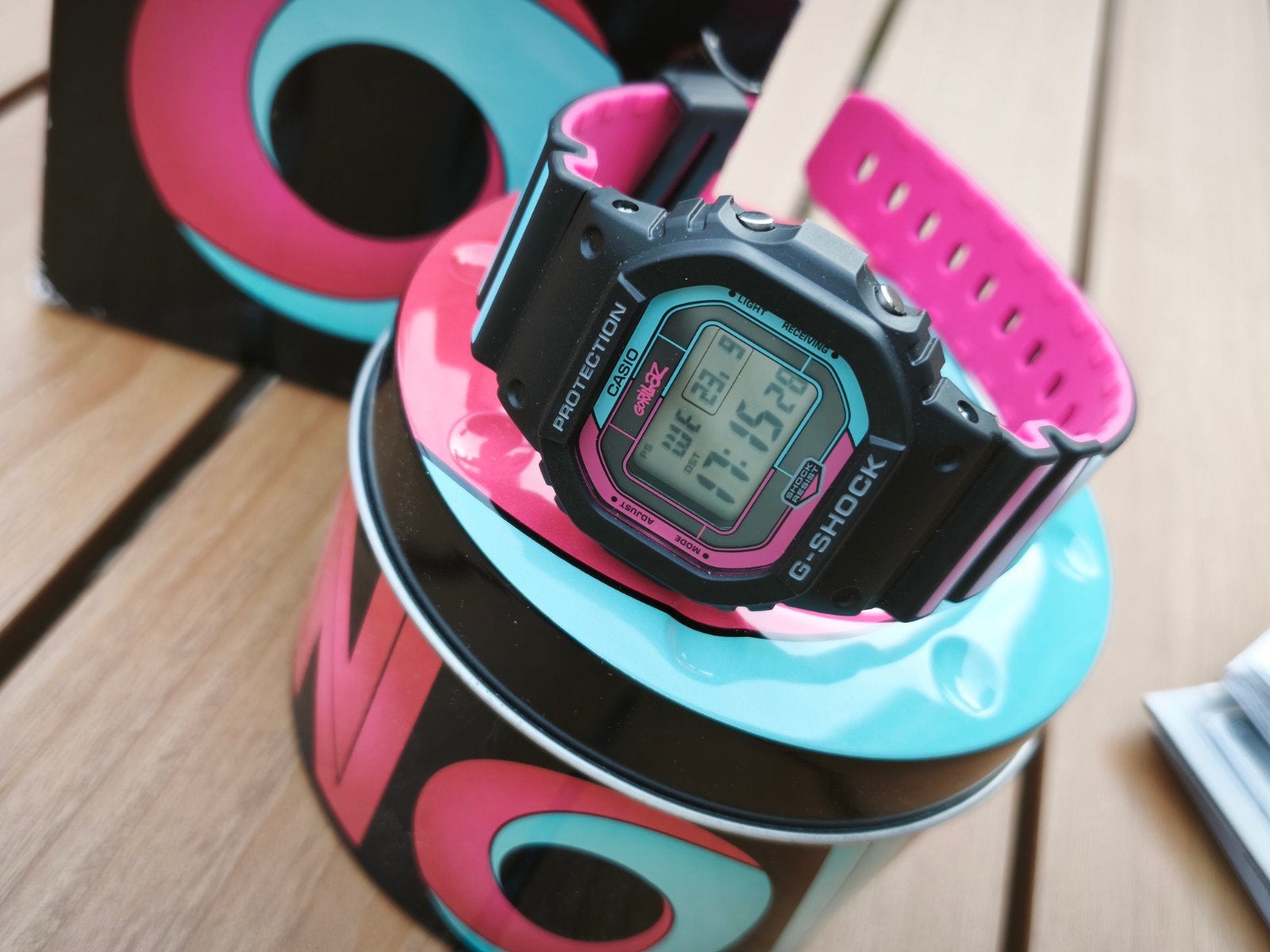 Casio G-Shock Gorillaz GW-B5600GZ-1, Ophalen, Casio, Kunststof, Polshorloge