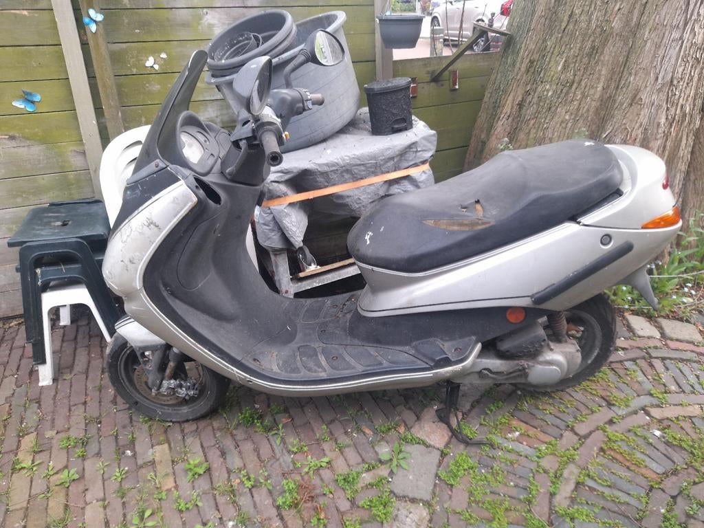 Peugeot elyseo, Ophalen, Gebruikt, Peugeot