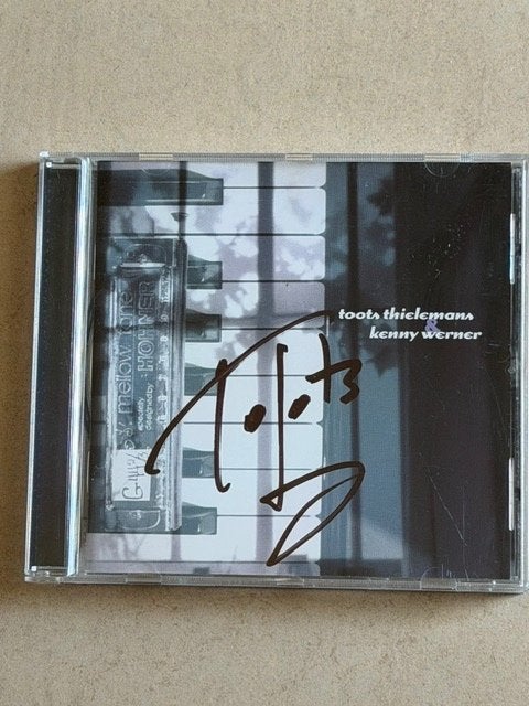 Toots Thielemans cd met originele handtekening., Ophalen of Verzenden, Zo goed als nieuw, Cd of Plaat