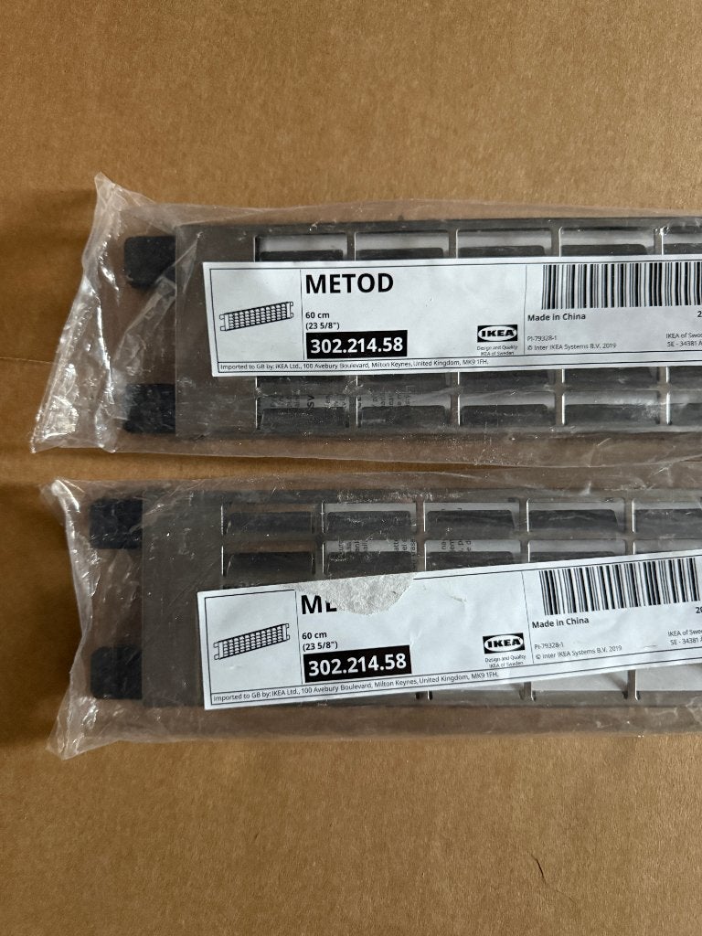 Ikea METOD Geventileerde plint, 60 cm (2 stuks), Huis en Inrichting, Nieuw, Minder dan 100 cm, Zilver, 50 tot 100 cm