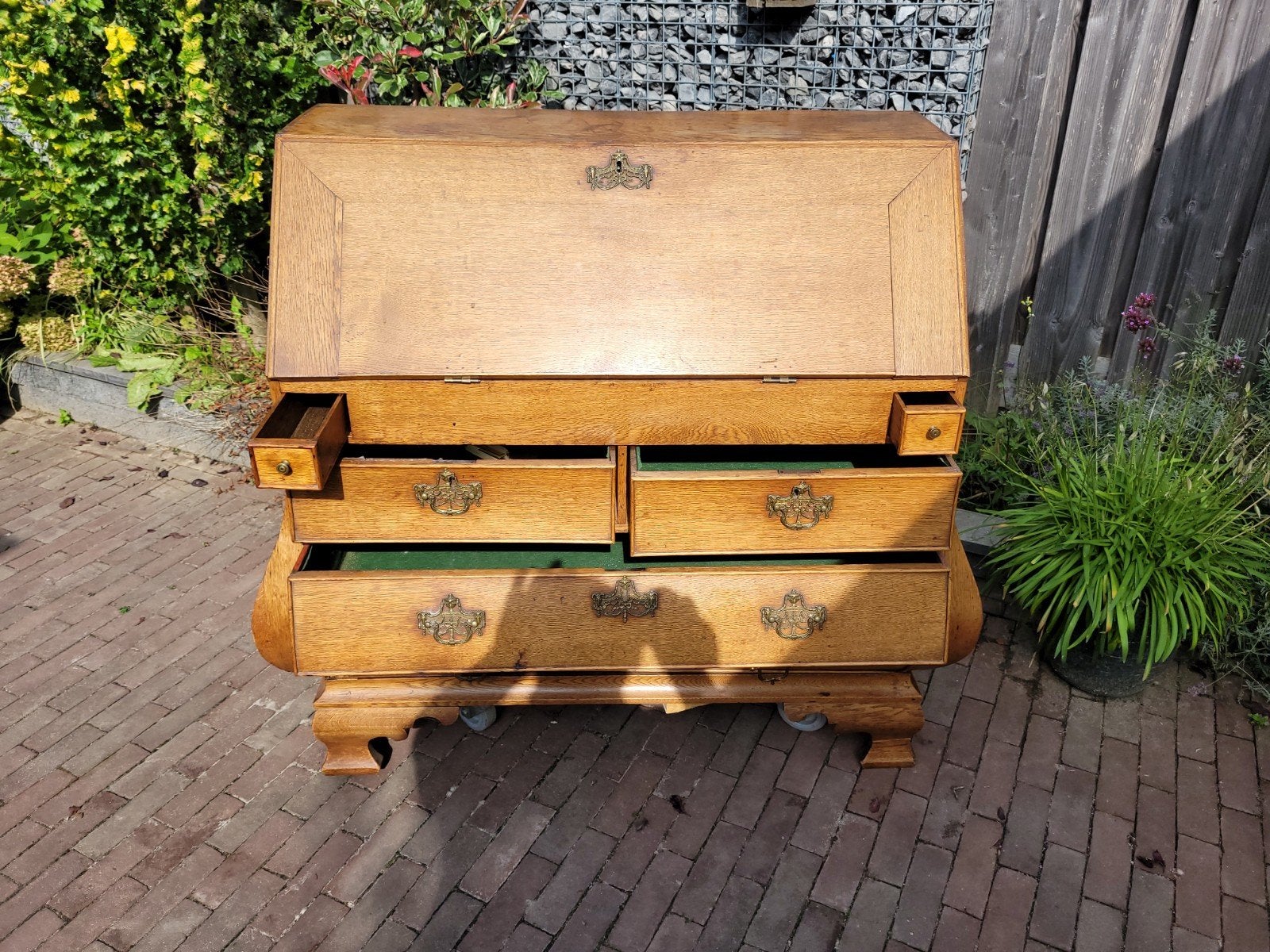 Antiek Eikenhouten Bureau met Klep en Lades, Ophalen