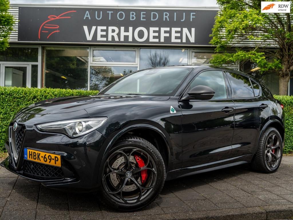 Alfa Romeo Stelvio 2.9 V6 AWD Quadrifoglio - APPLE CARPLAY -, Auto's, Alfa Romeo, Automaat, Gebruikt, 510 pk, Lichtsensor