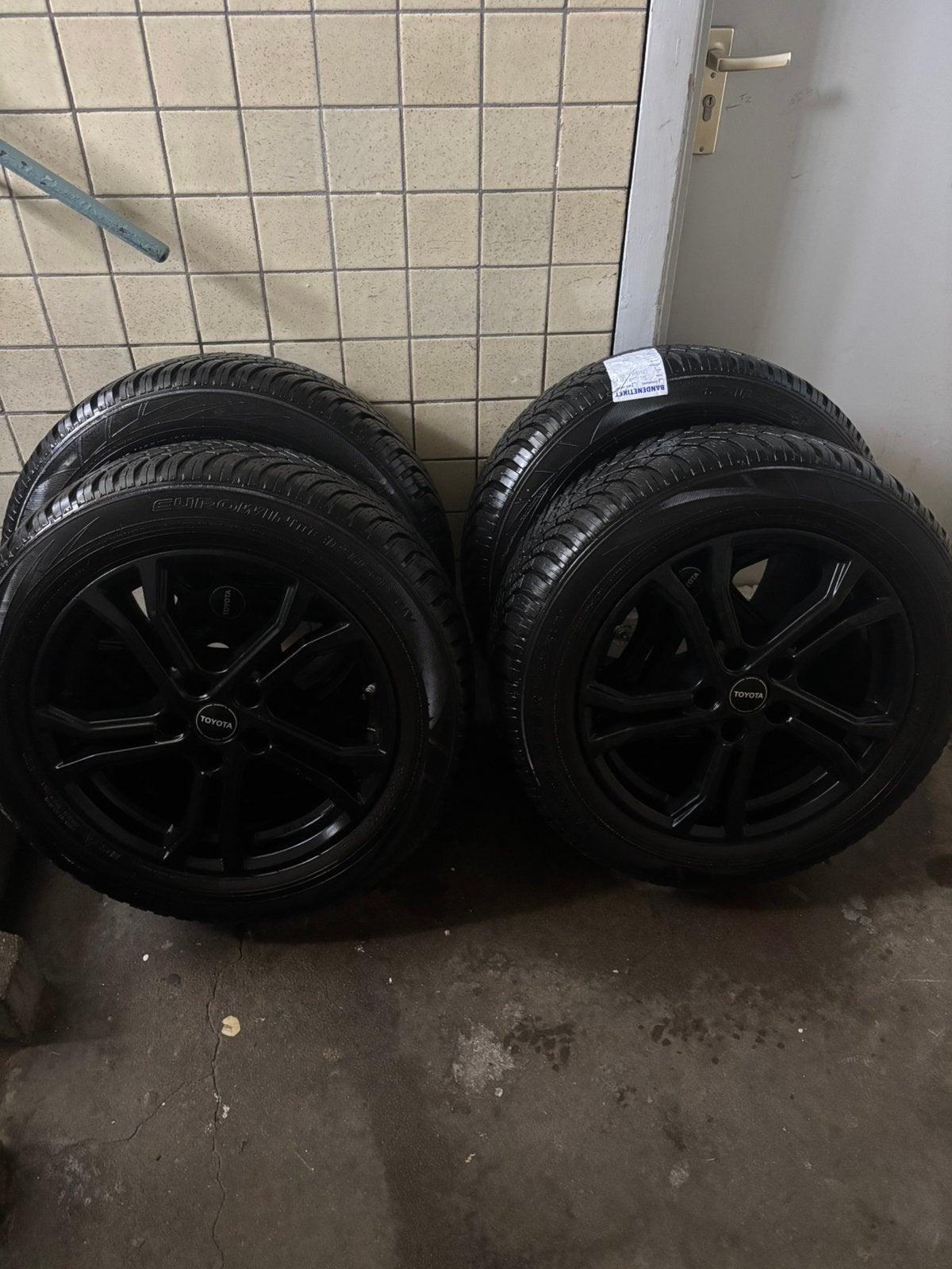 17 inch origin.Toyota Velgenset & Winterbanden**Superprijs !, Auto-onderdelen, Ophalen, 215 mm, Banden en Velgen, 17 inch