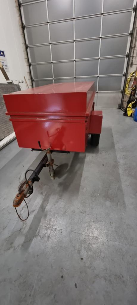 Aanhanger met brandstoftank en pomp, Ophalen of Verzenden