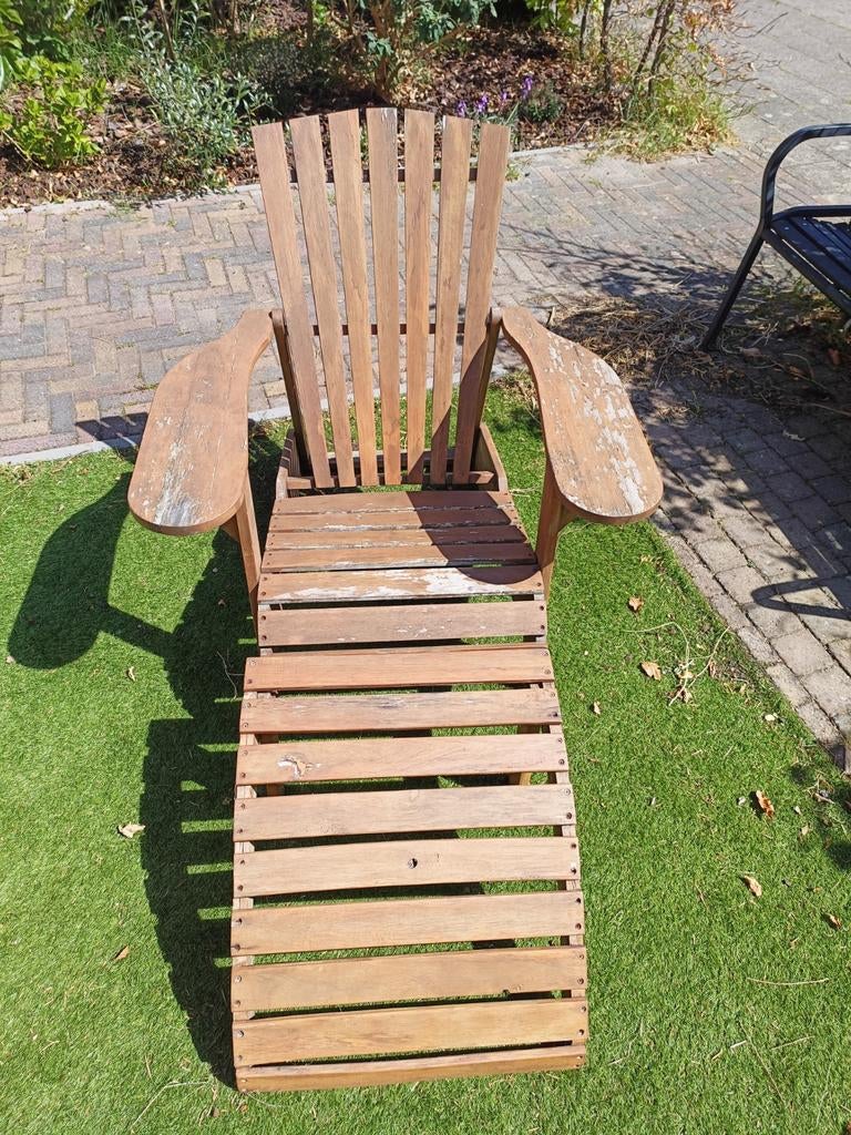 Adirondack stoel met voetensteun - 8 jaar oud, Tuin en Terras, Ophalen of Verzenden, Gebruikt, Hout