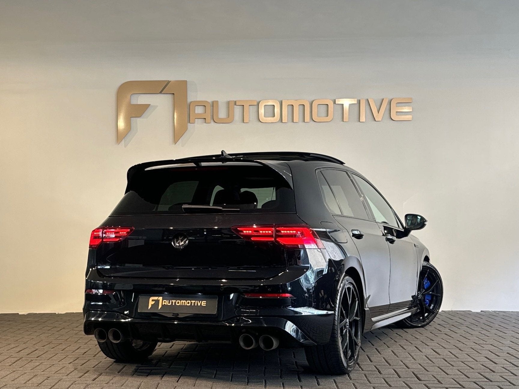 Volkswagen GOLF 2.0 TSI R 4M Performance Pano|H/K|Akrapovic, Auto's, Volkswagen, Automatische klimaatregeling, Gebruikt, 4 cilinders