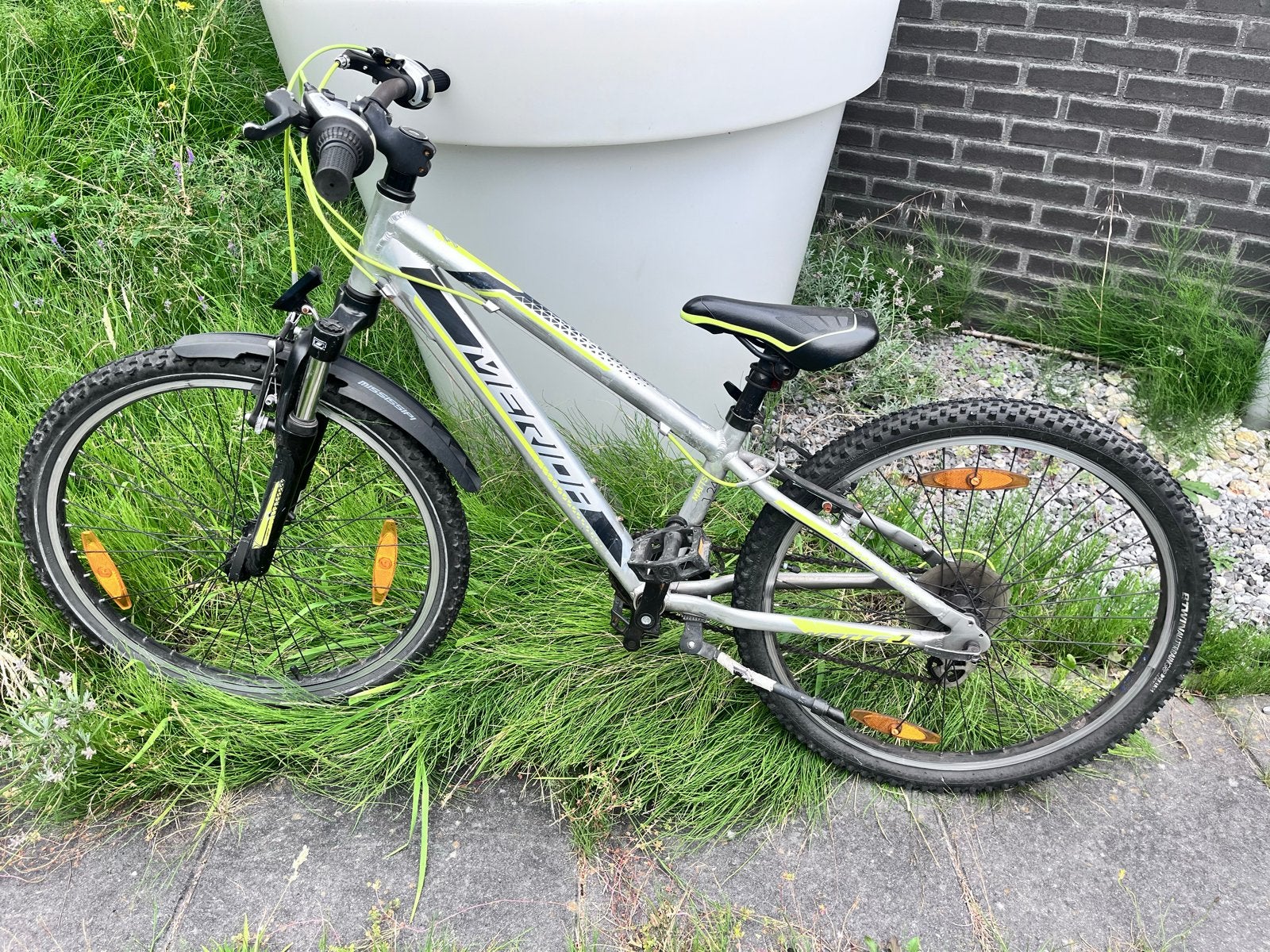 Merida kinderfiets 24 inch - Gebruikt maar functioneel, Overige merken, Gebruikt, Velgrem, Versnellingen