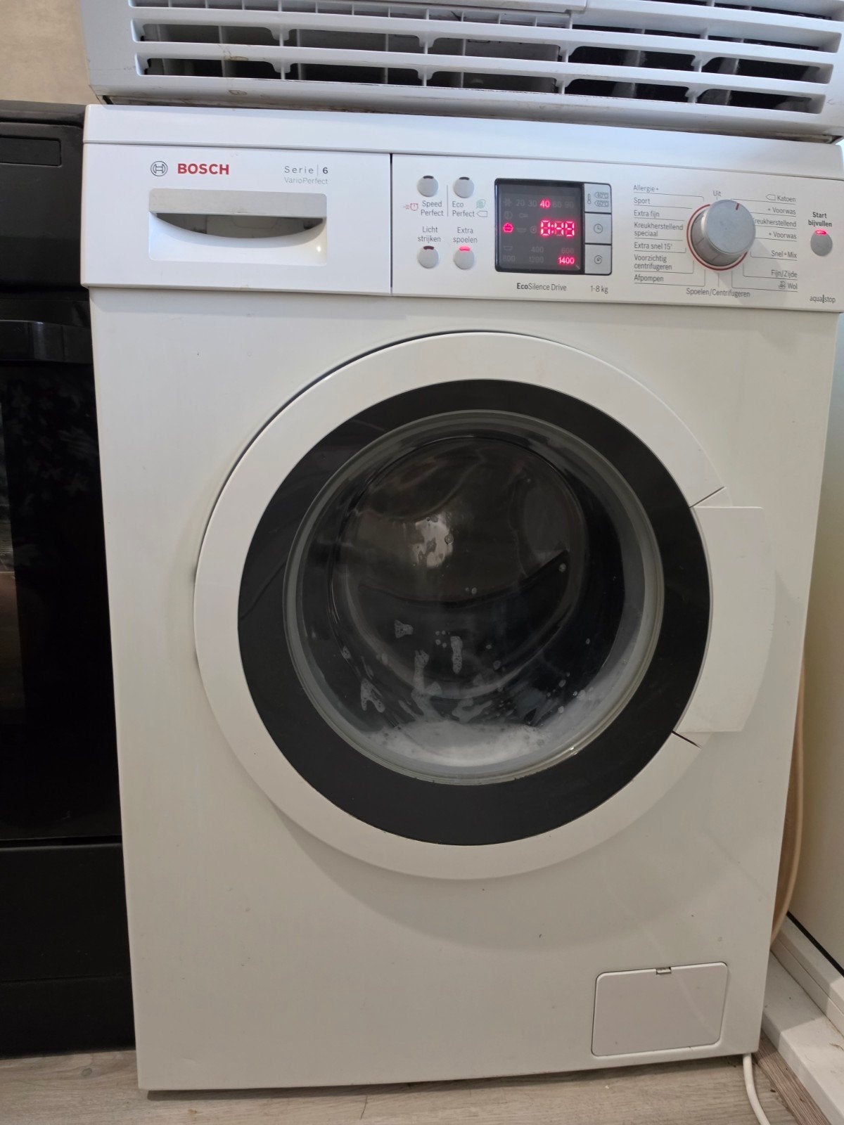 Bosch Serie 6 VarioPerfect, 6 tot 8 kg, Ophalen, 1200 tot 1600 toeren, Minder dan 85 cm
