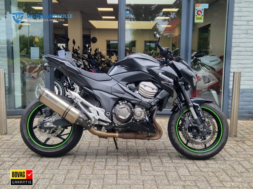 Kawasaki Z800E Z800 E Z 800 E Akrapovic ABS 70kW, Motoren, Motoren | Kawasaki, Bedrijf, Sportuitlaat, Meer dan 35 kW, 800 cc