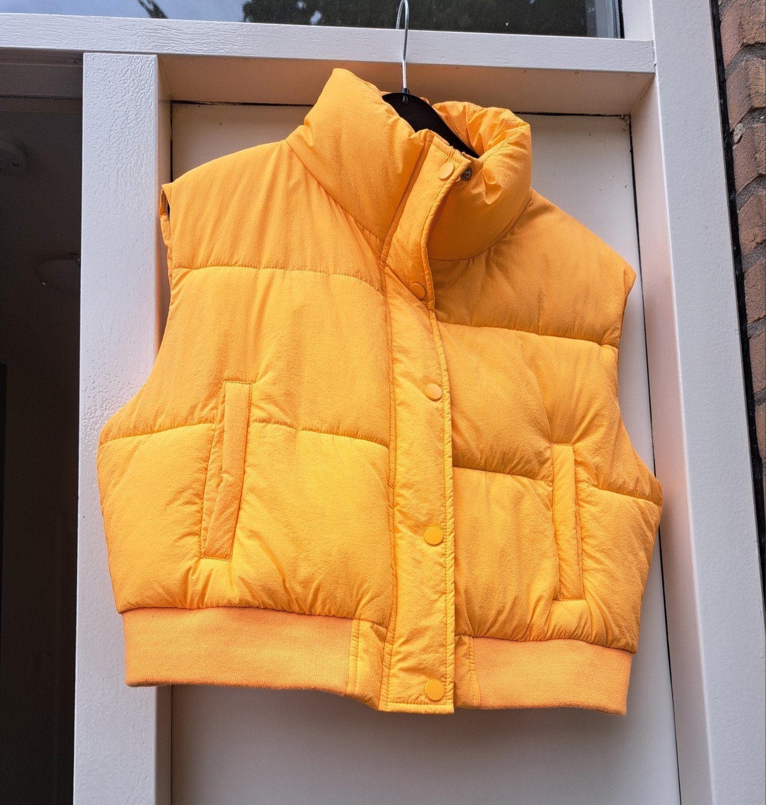 Primark Puffer Bodywarmer, Kleding | Dames, Bodywarmers, Zo goed als nieuw, Maat 38/40 (M), Geel, Ophalen of Verzenden