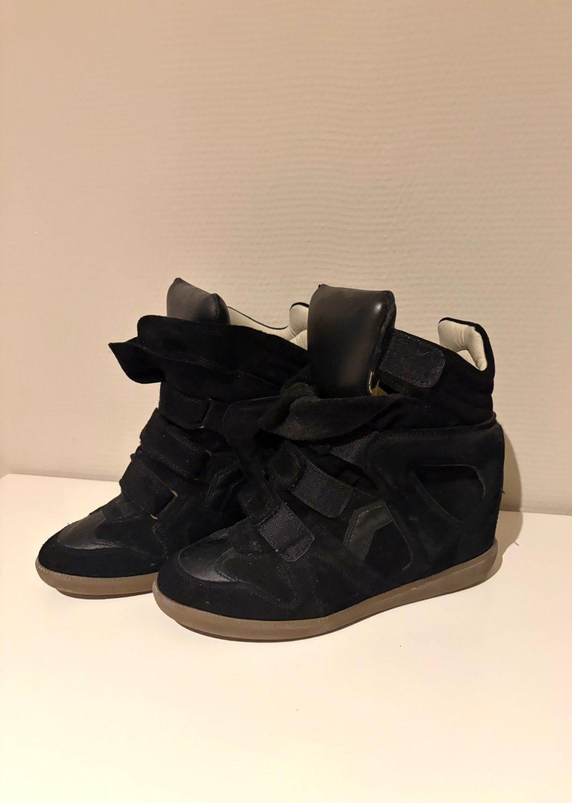 Isabel Marant, Zwart, Ophalen of Verzenden, Sneakers of Gympen, Zo goed als nieuw