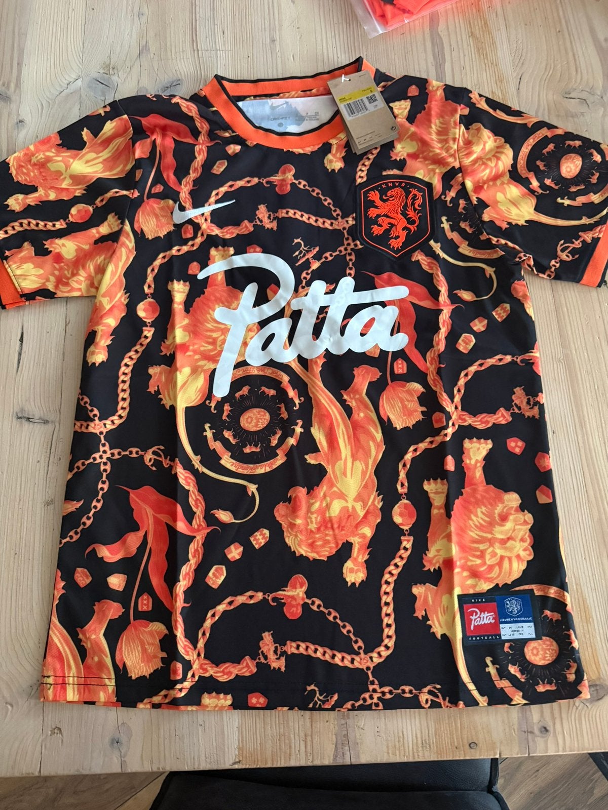 Patta - Nederlands Elftal - WK 2026 T-Shirt - maat XL, Ophalen of Verzenden, Zo goed als nieuw, Overige maten, Oranje