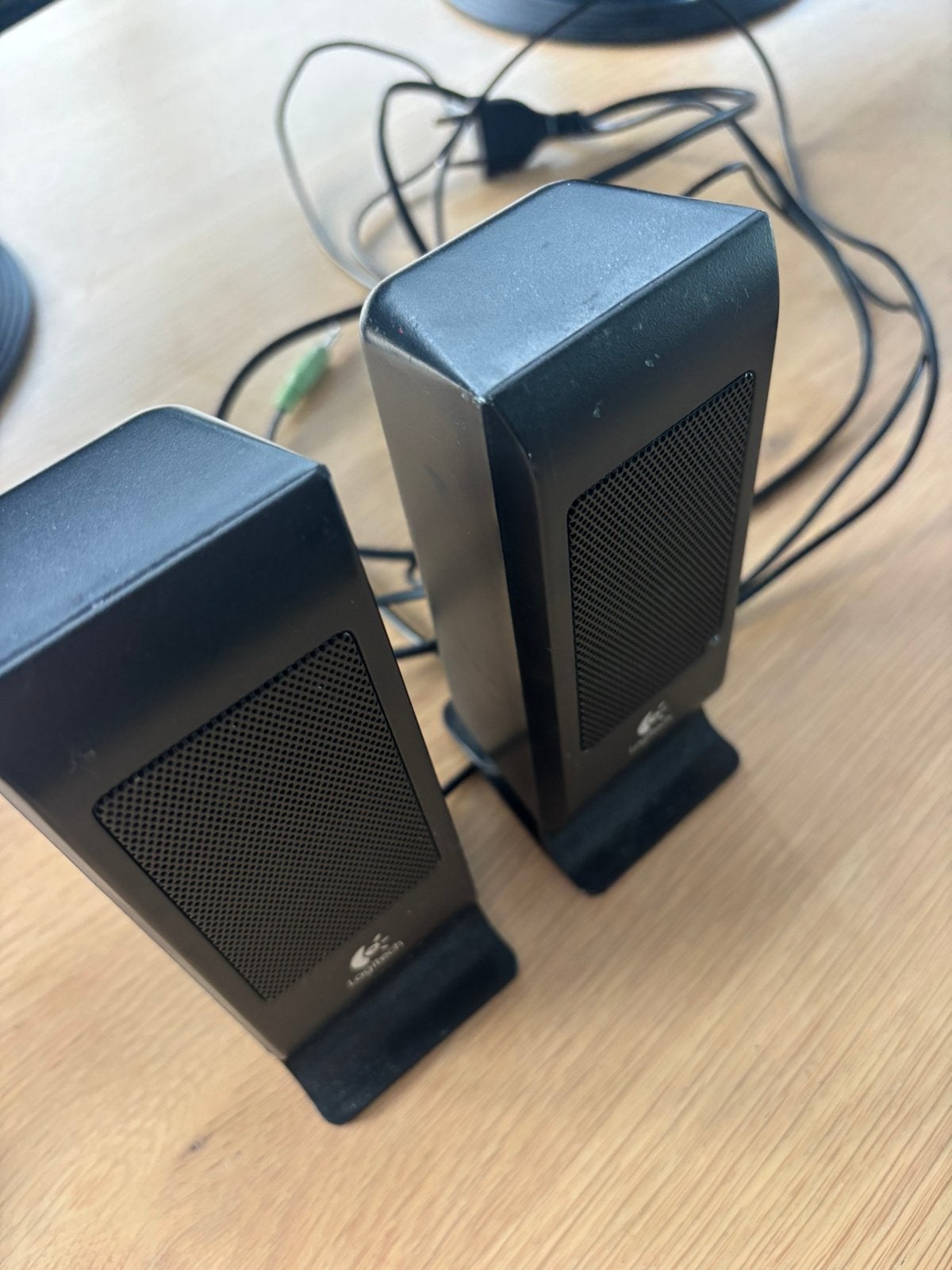 Logitech S-100 Stereo Computer Speakers (Zwart), Computers en Software, Ophalen of Verzenden, Gebruikt