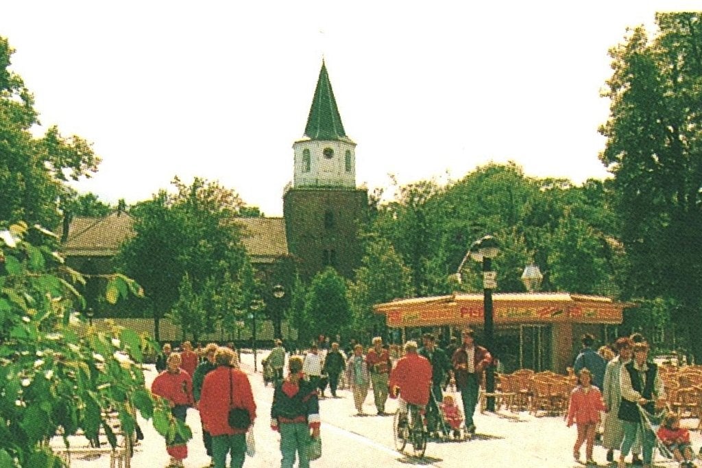 43084 Emmen Drenthe 80+ Gelopen met postzegel, Verzenden, 1980 tot heden, Gelopen, Drenthe