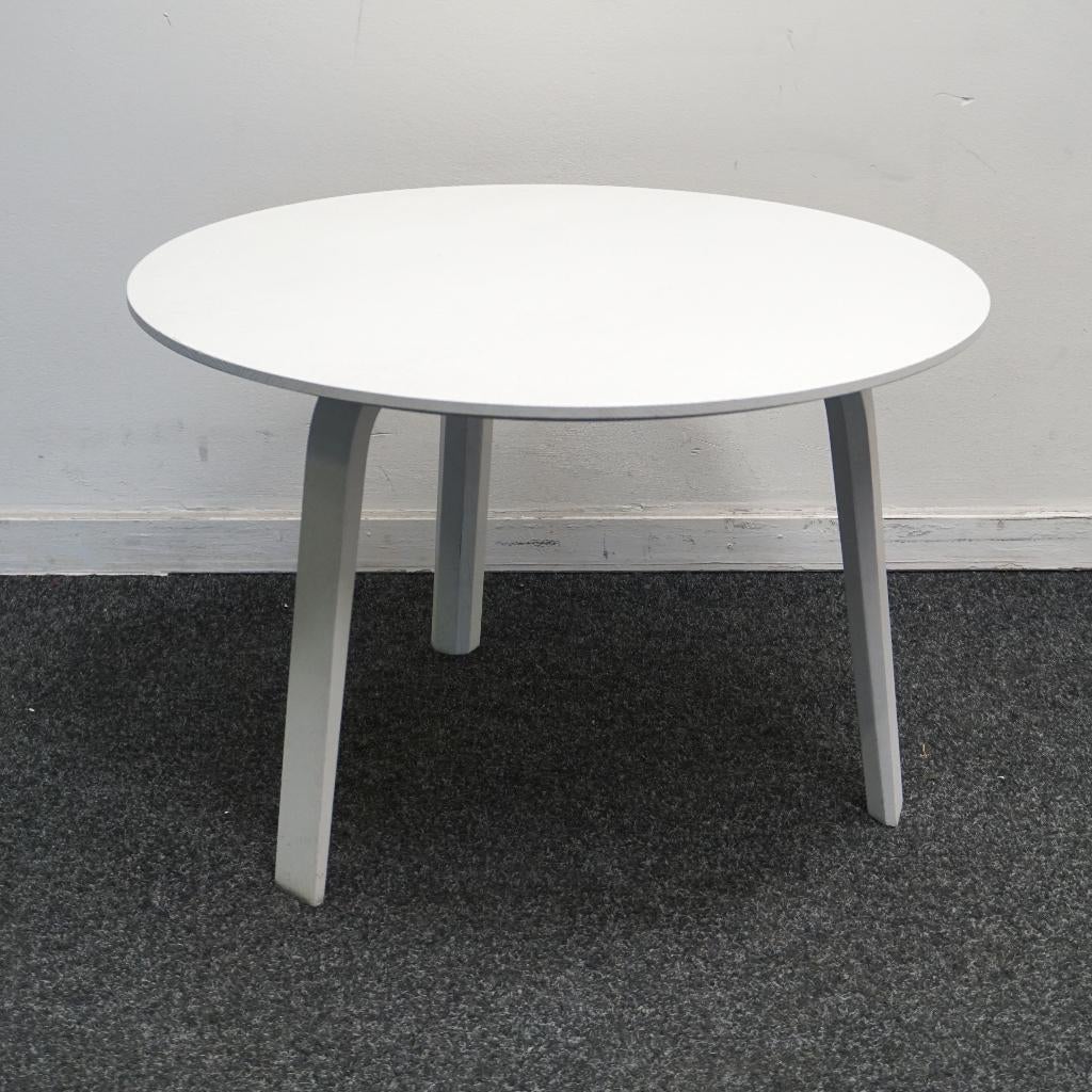 Hay Bella Coffee Table | Bijzettafel | Wit Hout | Ø 60 cm, 45 tot 60 cm, Minder dan 55 cm, Gebruikt, -