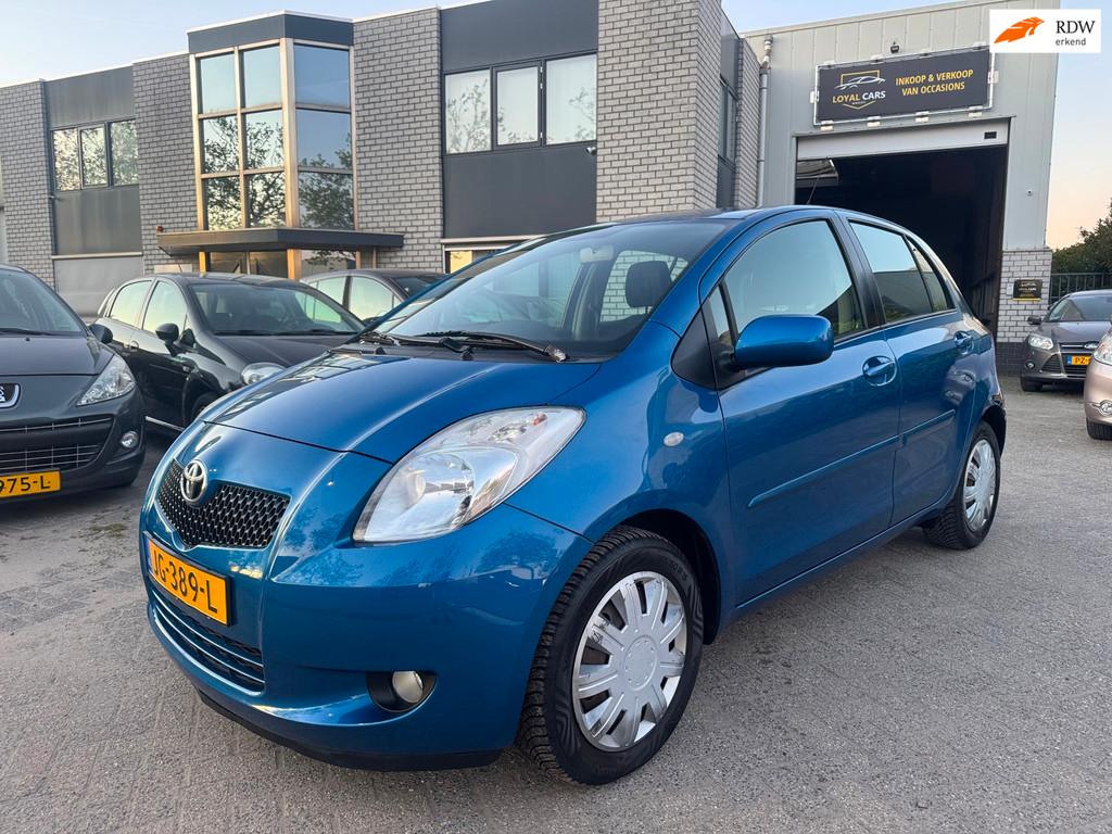 Toyota Yaris 1.3 VVTi Terra Clima Keyless Trekhaak, Auto's, Toyota, Voorwielaandrijving, Stof, Gebruikt, 4 cilinders