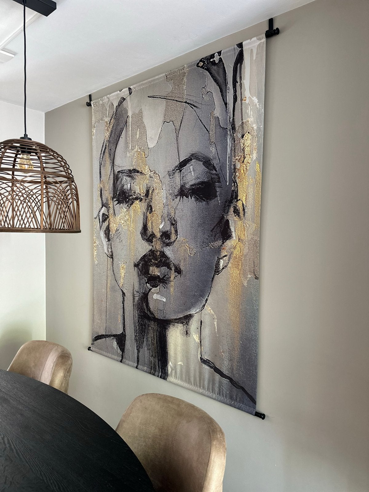 Luxe Wandkleed, Ophalen