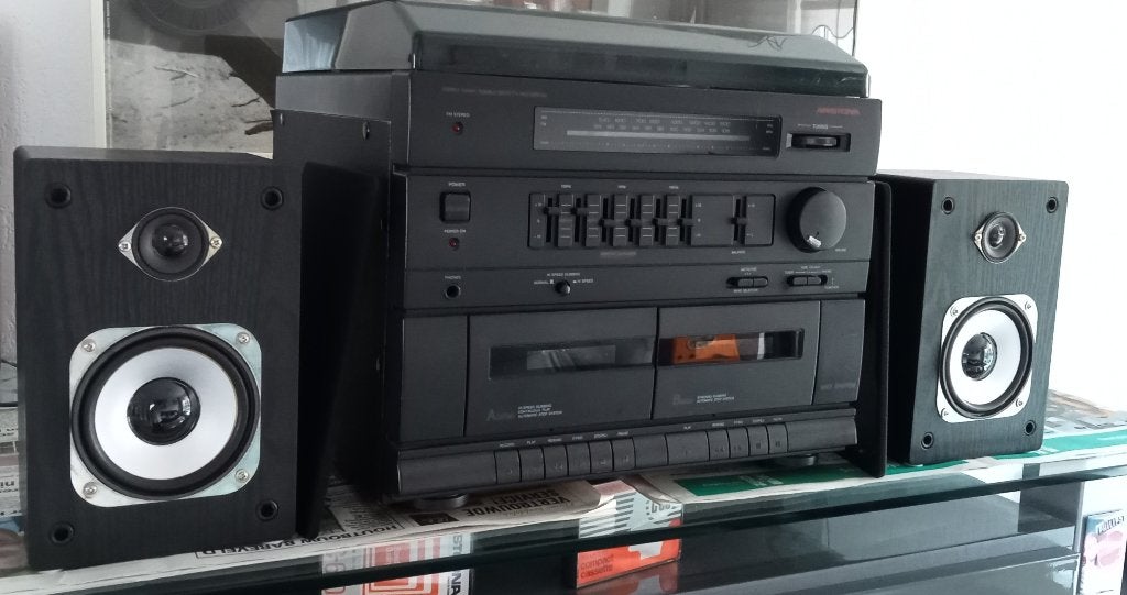 Aristona radio voor schuur of hobbyruimte, cassette werkt !, Ophalen of Verzenden, Gebruikt, Radio